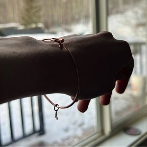 ORIGAMI OWL • rose gold teardrop bangle bracelet heart tag jewelry classy subtle